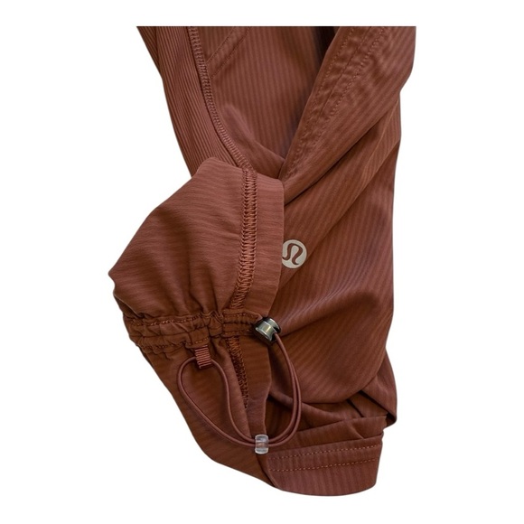 Lululemon Dance Studio Mid-Rise Cropped Pants - Size 14 - Picture 8 of 11